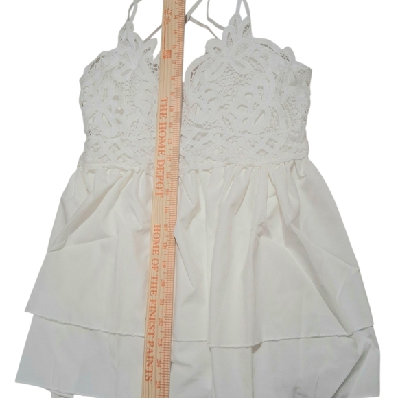 NIP Sz. XS Tag Says L White Lace Upper Body and Tiered/Layered Lower Body. - Picture 7 of 10
